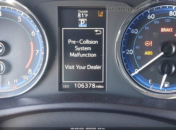 5YFBURHE8JP787370 2018 TOYOTA COROLLA Gray 