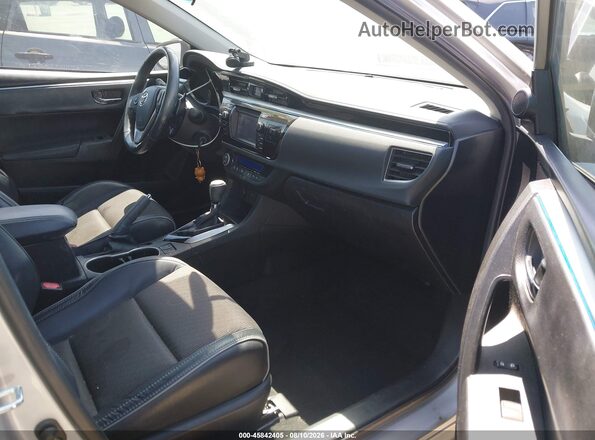 5YFBURHE9GP564263 2016 TOYOTA COROLLA Silver Widok wnętrza z przodu