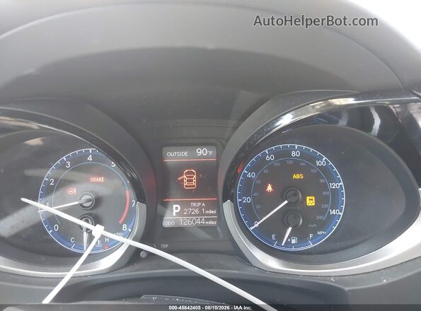 5YFBURHE9GP564263 2016 TOYOTA COROLLA Silver Widok tylnych siedzeń