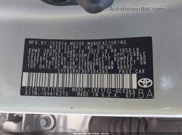 5YFBURHE9GP564263 2016 TOYOTA COROLLA Silver Widok komory silnika