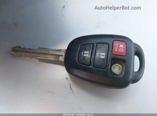 5YFBURHE9JP769931 2018 TOYOTA COROLLA Серый Вид панели приборов