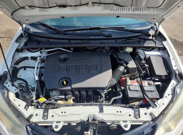 5YFBURHEXGP373323 2016 TOYOTA COROLLA White Widok wnętrza z tyłu