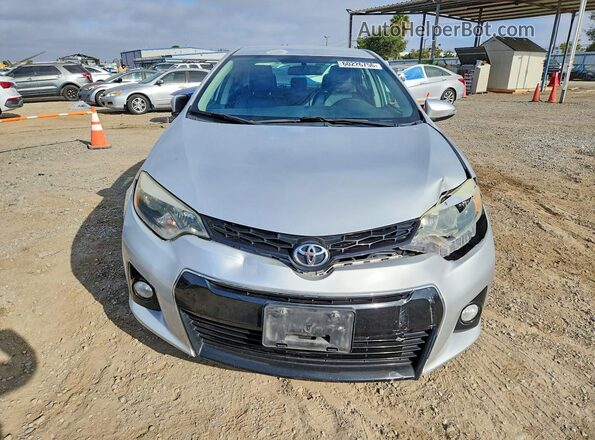 5YFBURHEXGP419880 2016 TOYOTA COROLLA Silver Widok z przodu