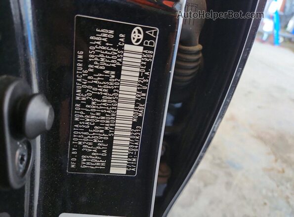 5YFBURHEXGP503102 2016 TOYOTA COROLLA Черный 