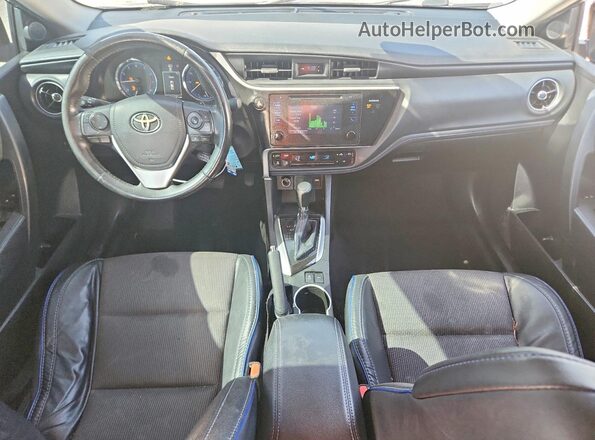 5YFBURHEXHP720232 2017 TOYOTA COROLLA Синий Вид панели приборов