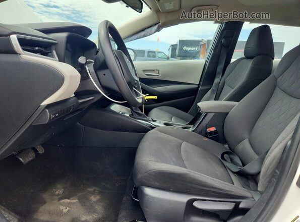 5YFDPRAE3LP051529 2020 TOYOTA COROLLA Белый Вид салона спереди