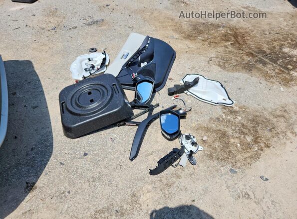 5YFEPMAE0MP265130 2021 TOYOTA COROLLA Silver ძრავის განყოფილების ხედი