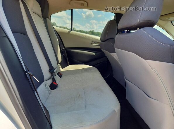 5YFEPMAE0MP265130 2021 TOYOTA COROLLA Silver უკანა სავარძლების ხედი