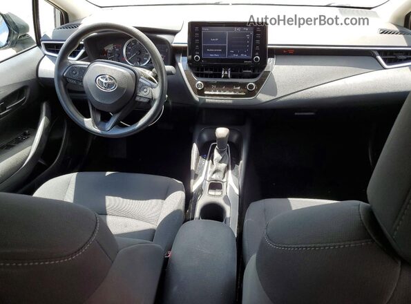 5YFEPMAE0NP290238 2022 TOYOTA COROLLA Серебряный Вид панели приборов