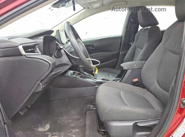 5YFEPMAE0NP296699 2022 TOYOTA COROLLA Red Front interior view