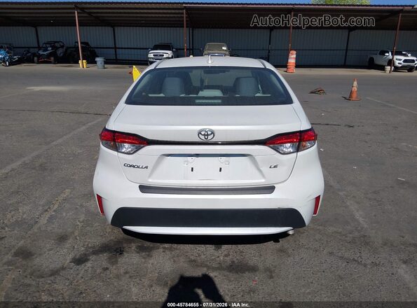 5YFEPMAE0NP362135 2022 TOYOTA COROLLA White 