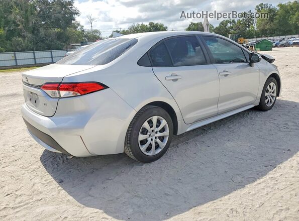 5YFEPMAE1MP206717 2021 TOYOTA COROLLA Silver Задня права чверть