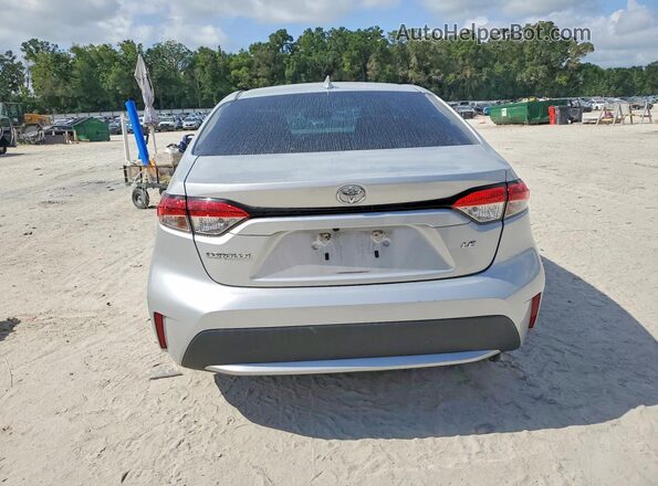 5YFEPMAE1MP206717 2021 TOYOTA COROLLA Silver Вид ззаду