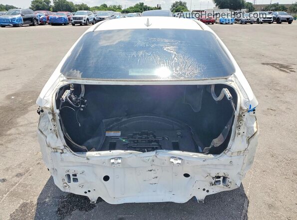 5YFEPMAE1MP221976 2021 TOYOTA COROLLA White Հետևի տեսք