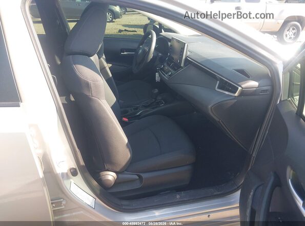 5YFEPMAE1MP252984 2021 TOYOTA COROLLA Серебряный Вид салона спереди