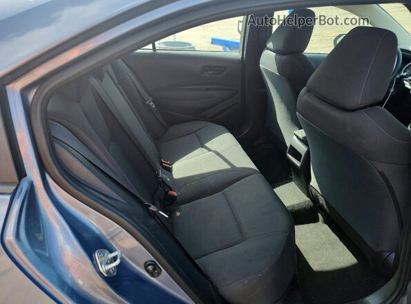 5YFEPMAE1NP337969 2022 TOYOTA COROLLA Silver Вид задніх сидінь