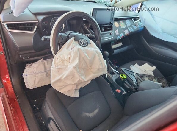 5YFEPMAE2MP185375 2021 TOYOTA COROLLA Red Vista del salpicadero