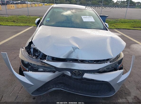 5YFEPMAE2MP205687 2021 TOYOTA COROLLA Silver Front view
