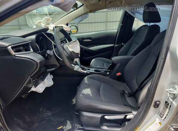 5YFEPMAE2MP222182 2021 TOYOTA COROLLA Silver Front interior view