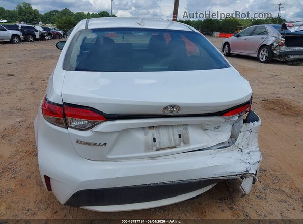 5YFEPMAE2NP285168 2022 TOYOTA COROLLA Белый Вид спереди
