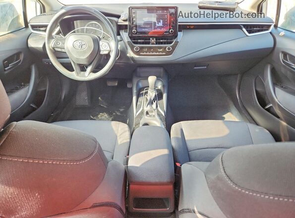 5YFEPMAE2NP314247 2022 TOYOTA COROLLA Silver Dashboard view