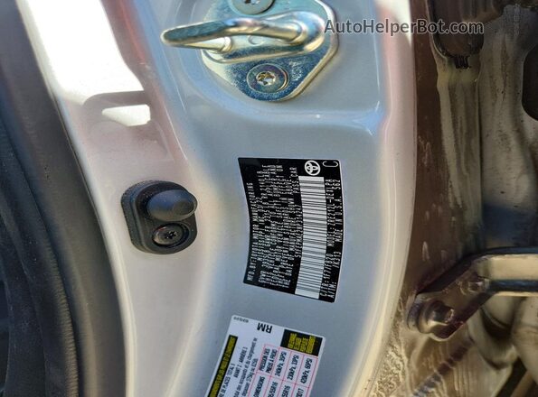 5YFEPMAE2NP314247 2022 TOYOTA COROLLA Silver Engine compartment view