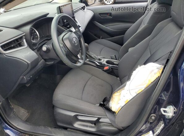 5YFEPMAE2NP337608 2022 TOYOTA COROLLA Blue Front interior view