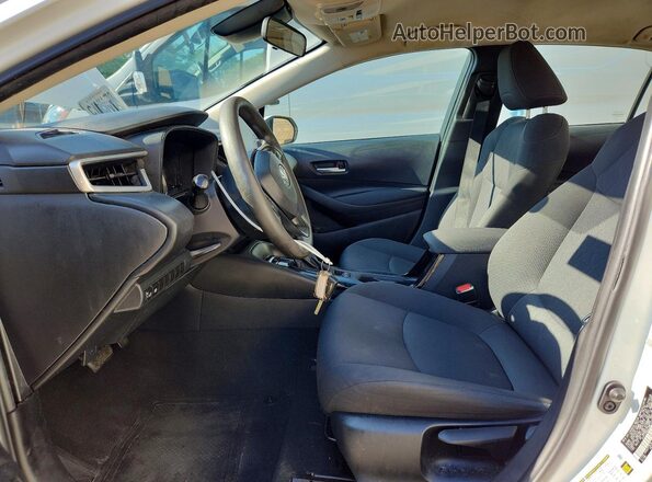 5YFEPMAE3MP175034 2021 TOYOTA COROLLA White Widok wnętrza z przodu