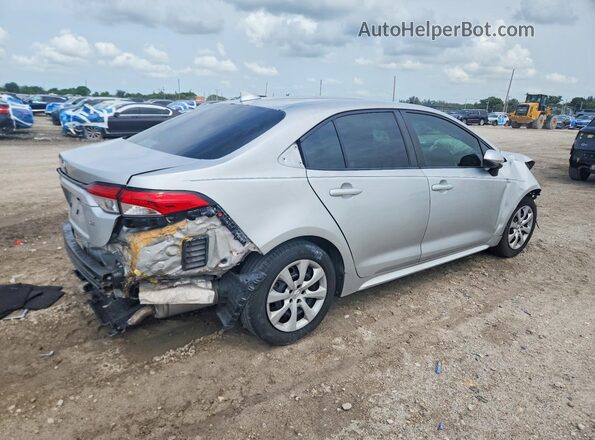 5YFEPMAE3MP224135 2021 TOYOTA COROLLA Серебряный Задняя правая четверть
