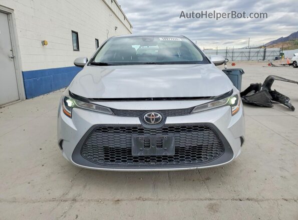 5YFEPMAE3NP272915 2022 TOYOTA COROLLA Silver Вид спереду