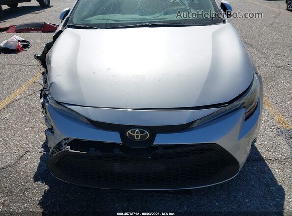 5YFEPMAE3NP355177 2022 TOYOTA COROLLA Серебряный Вид задней части салона