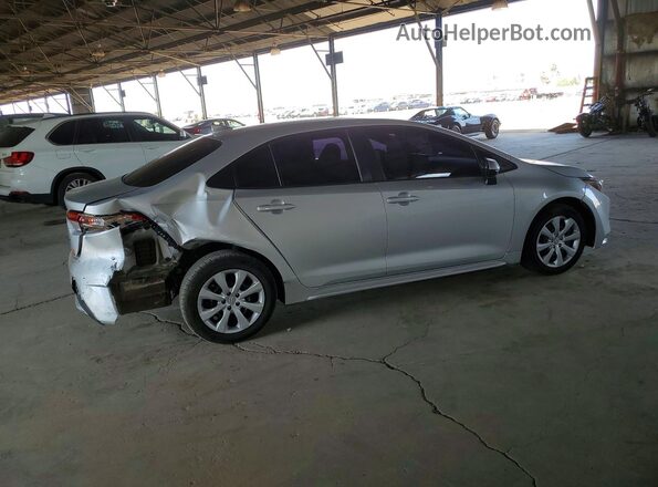 5YFEPMAE4NP273586 2022 TOYOTA COROLLA Silver Rear right