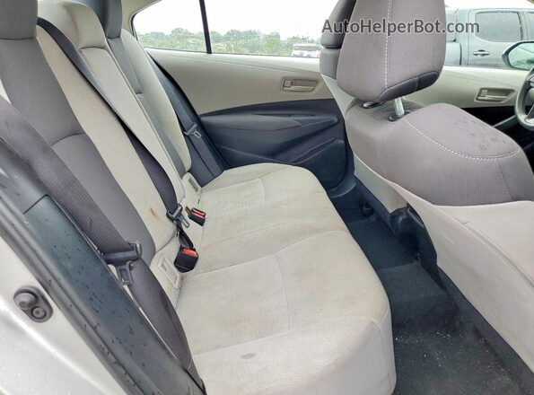 5YFEPMAE4NP340784 2022 TOYOTA COROLLA Silver Rear seats view