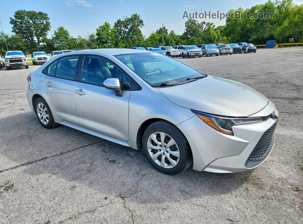 5YFEPMAE5MP180719 2021 TOYOTA COROLLA Silver Front right