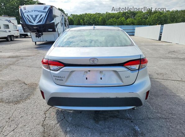 5YFEPMAE5MP180719 2021 TOYOTA COROLLA Silver Rear view