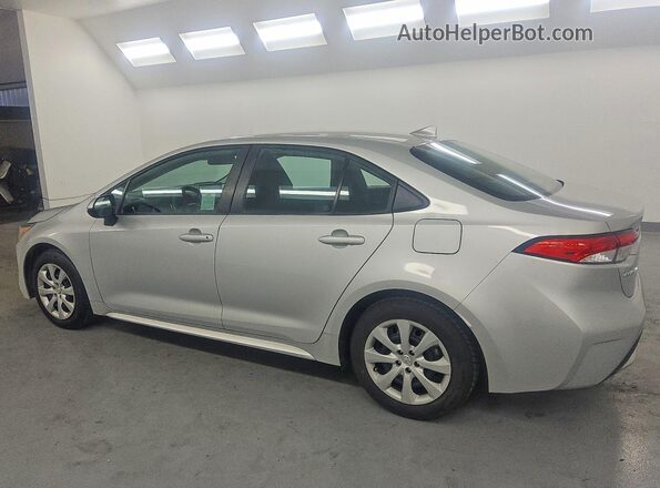 5YFEPMAE6MP206986 2021 TOYOTA COROLLA Серебряный Задняя левая четверть