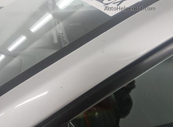 5YFEPMAE6MP206986 2021 TOYOTA COROLLA Серебряный 