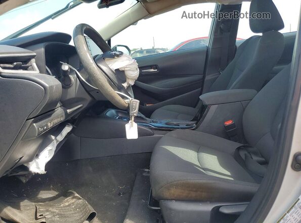 5YFEPMAE7MP185212 2021 TOYOTA COROLLA Silver Vista interior delantera