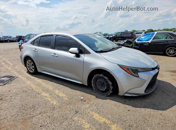 5YFEPMAE7NP311666 2022 TOYOTA COROLLA Silver Delantero derecho
