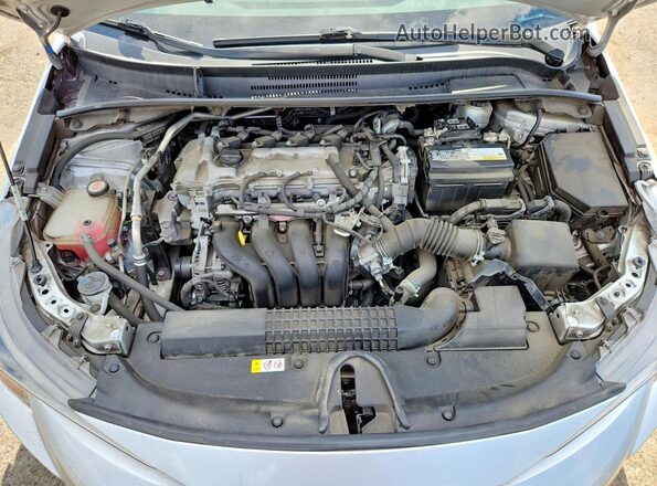 5YFEPMAE7NP311666 2022 TOYOTA COROLLA Silver Vista interior trasera