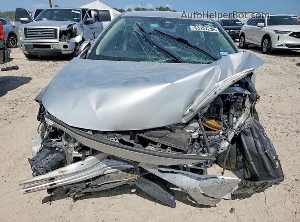 5YFEPMAE7NP337362 2022 TOYOTA COROLLA Silver Vista frontal