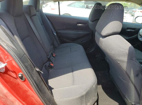 5YFEPMAE8MP222428 2021 TOYOTA COROLLA Red Rear seats view