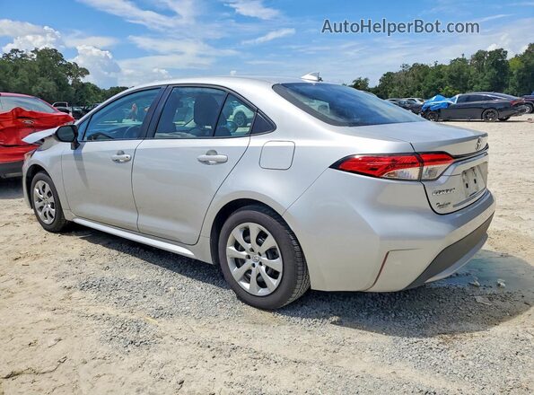 5YFEPMAE8NP307920 2022 TOYOTA COROLLA Silver Front right