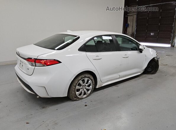 5YFEPMAE8NP340559 2022 TOYOTA COROLLA Белый 