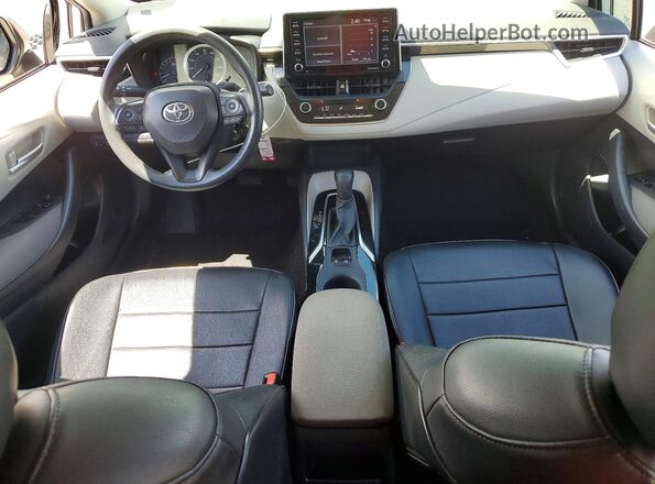 5YFEPMAE9MP150302 2021 TOYOTA COROLLA White წინა პანელის ხედი