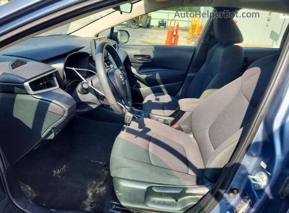 5YFEPMAE9NP273986 2022 TOYOTA COROLLA Blue Widok wnętrza z przodu