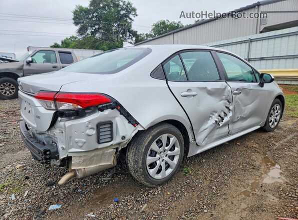 5YFEPMAE9NP325004 2022 TOYOTA COROLLA Silver Trasero derecho