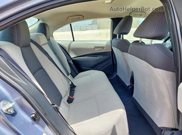 5YFEPMAE9NP329974 2022 TOYOTA COROLLA Blue Rear seats view