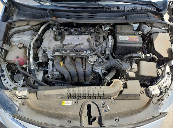 5YFEPMAEXNP376060 2022 TOYOTA COROLLA Silver Rear interior view
