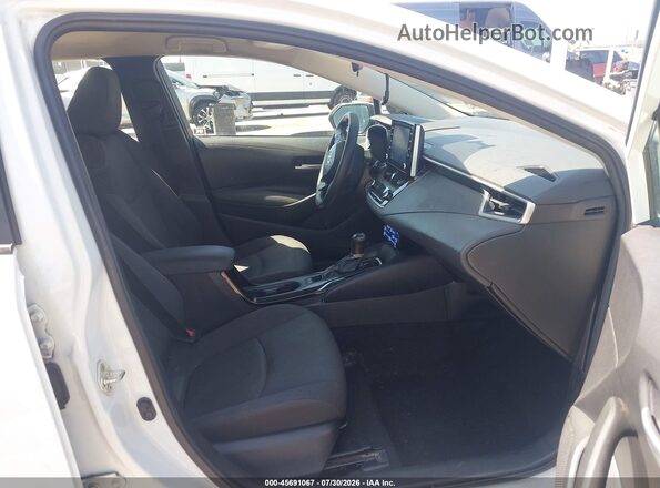 5YFEPRAE2LP047959 2020 TOYOTA COROLLA White Front interior view